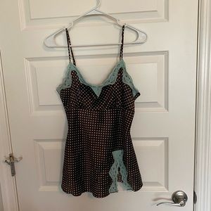 Medium polka dot tank